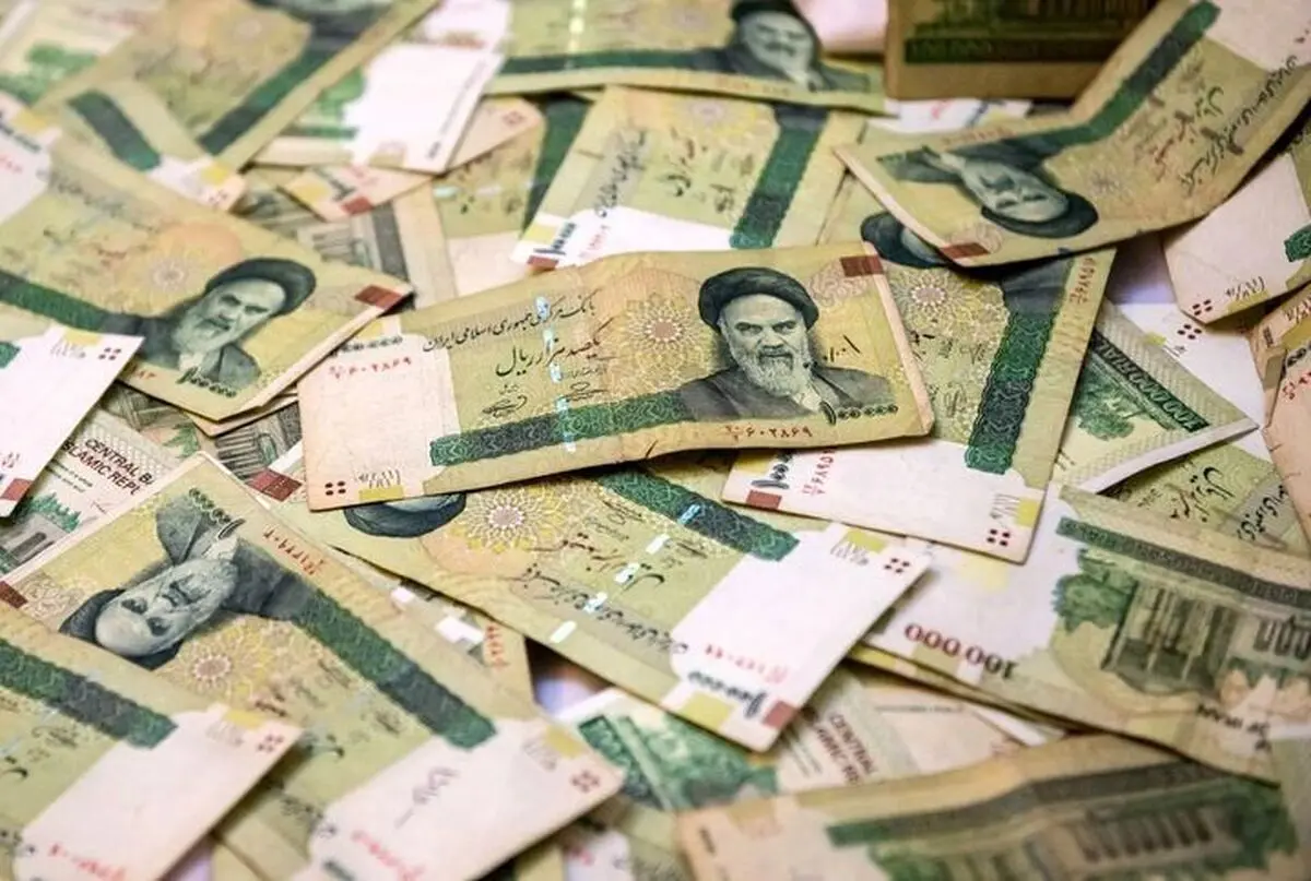 کارت بانکی سرپرستان خانوار ۲۲۰ هزار تومان شارژ می‌شود