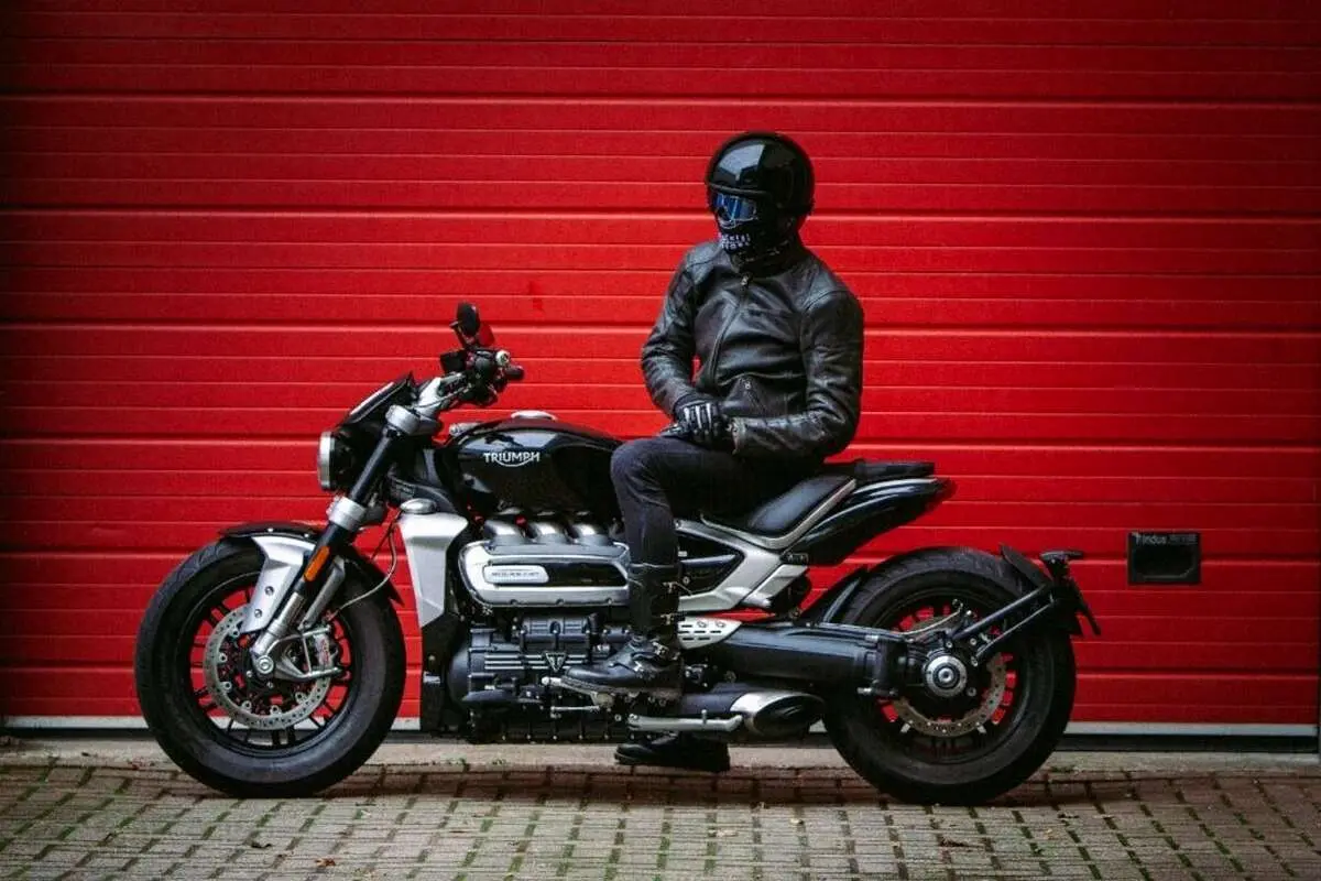 (تصاویر) ۱۰ مورد از گرانقیمت‌ترین موتورسیکلت‌های جاده‌ای