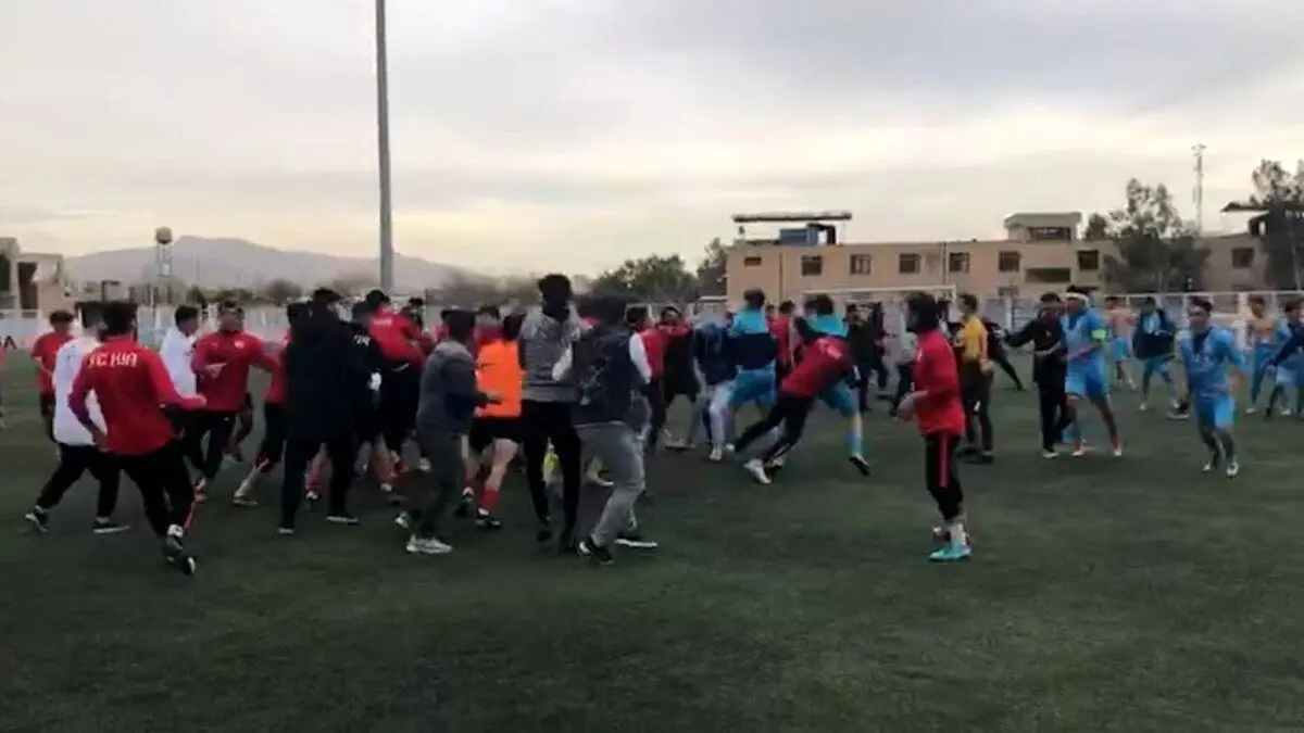 (ویدیو) درگیری شدید در لیگ نوجوانان کشور