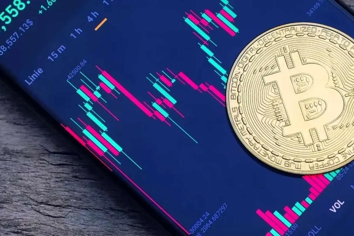 بیت کوین به بالاترین رقم خود رسید و سپس فرو ریخت
