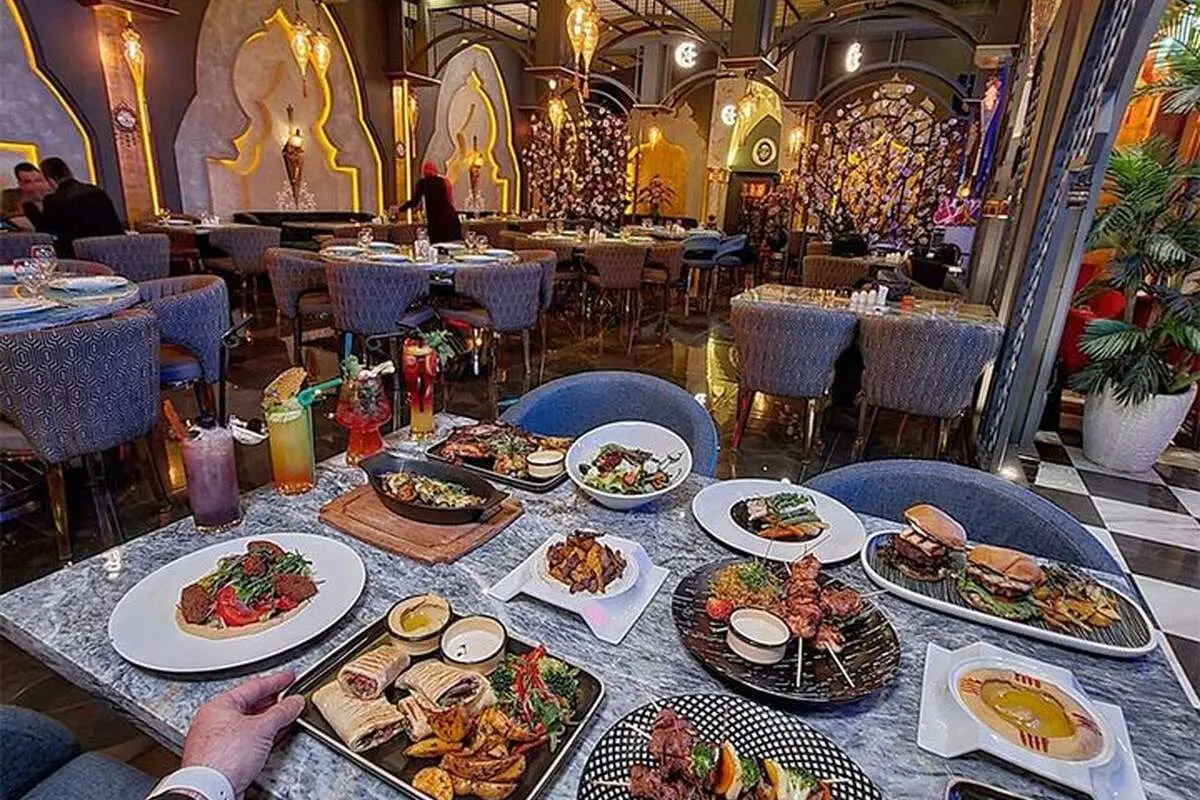 کدام رستوران‌ها در ماه رمضان باز هستند؟