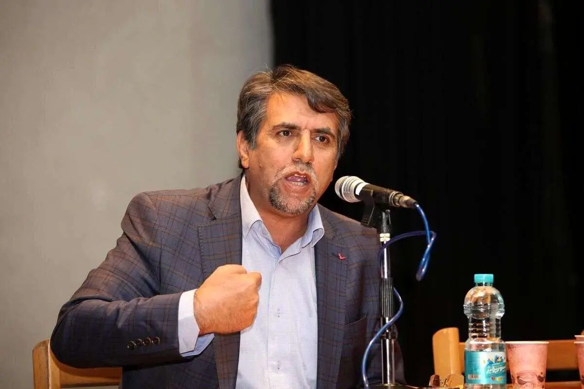 جوادی حصار: رسایی و نبویان در قد و قواره اداره مجلس نیستند/احتمال مانور تندروها روی اعتبارنامه قالیباف