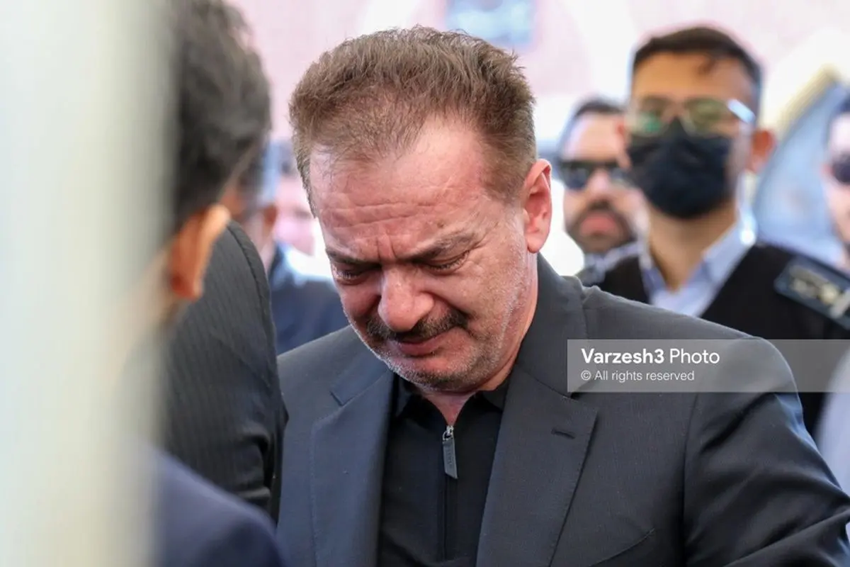 (تصاویر) مراسم تشییع همسر مالک باشگاه تراکتور