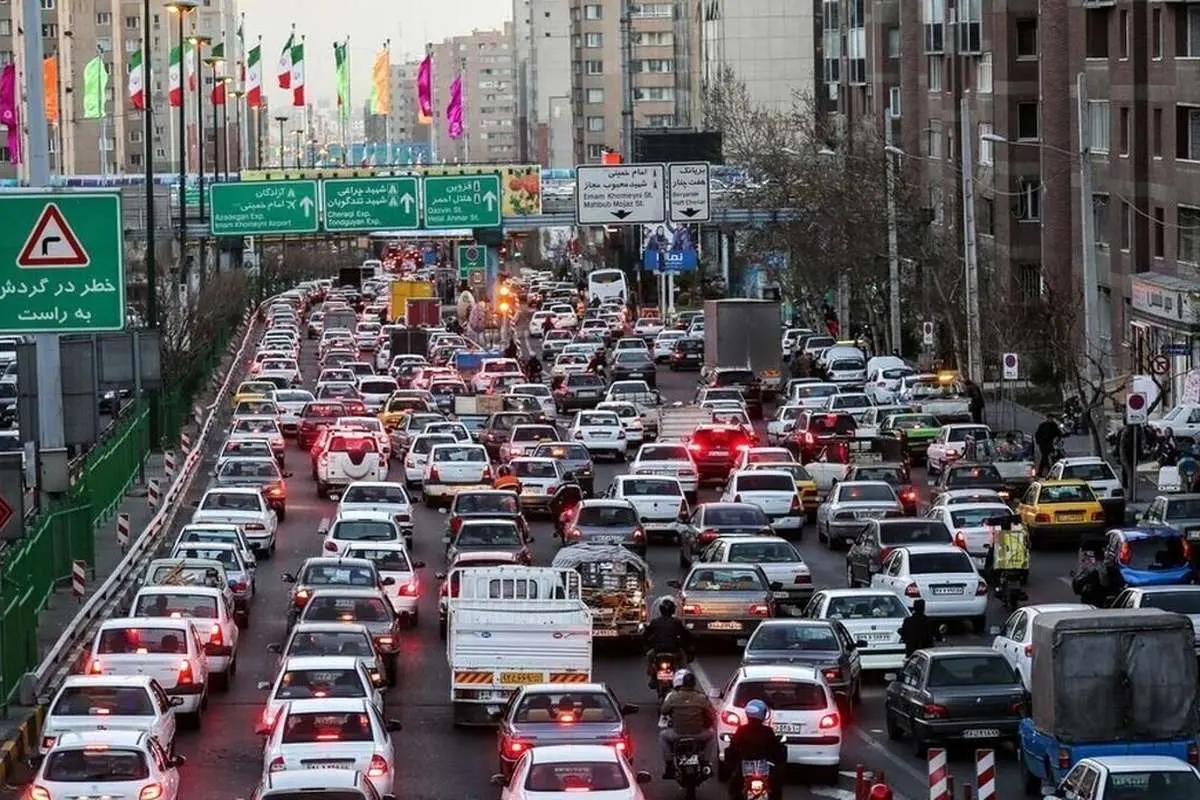 (ویدیو) وضعیت ترافیکی بهشت زهرا در آخرین جمعه سال