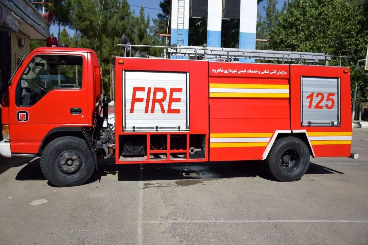 آتش‌سوزی هتل ۱۵ طبقه در میدان ونک