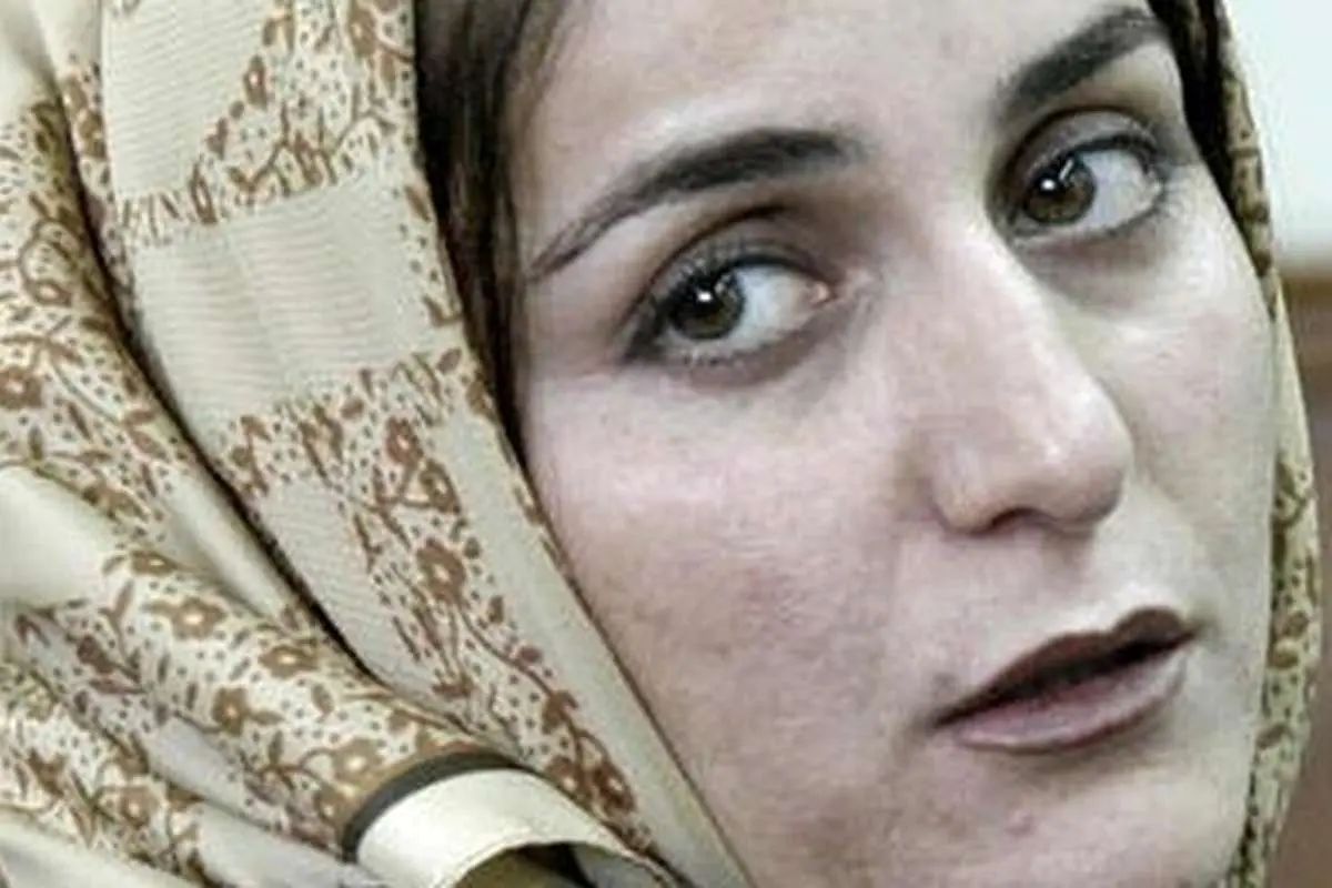 (ویدئو) واکنش پردیس پورعابدینی به دیالوگ شهلا جاهد در دادگاه