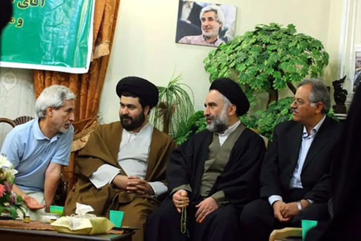 عکس> دیدار نوه امام و حجاریان با عرب سرخی