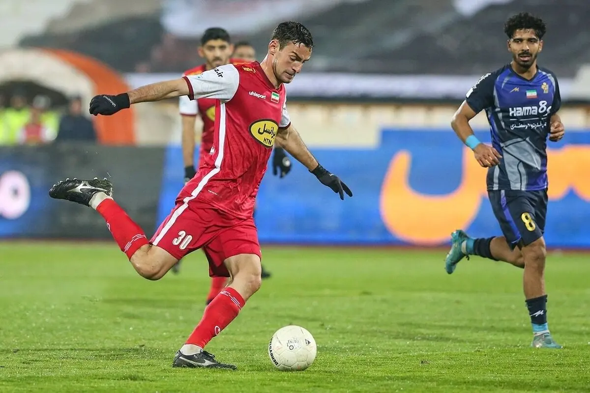 بازیکن خارجی پرسپولیس به پیکان رسید