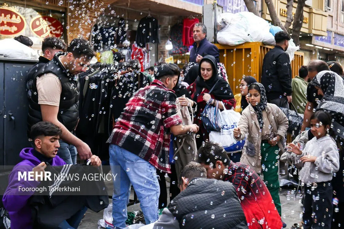(تصاویر) تهران در آستانه سال ۱۴۰۳