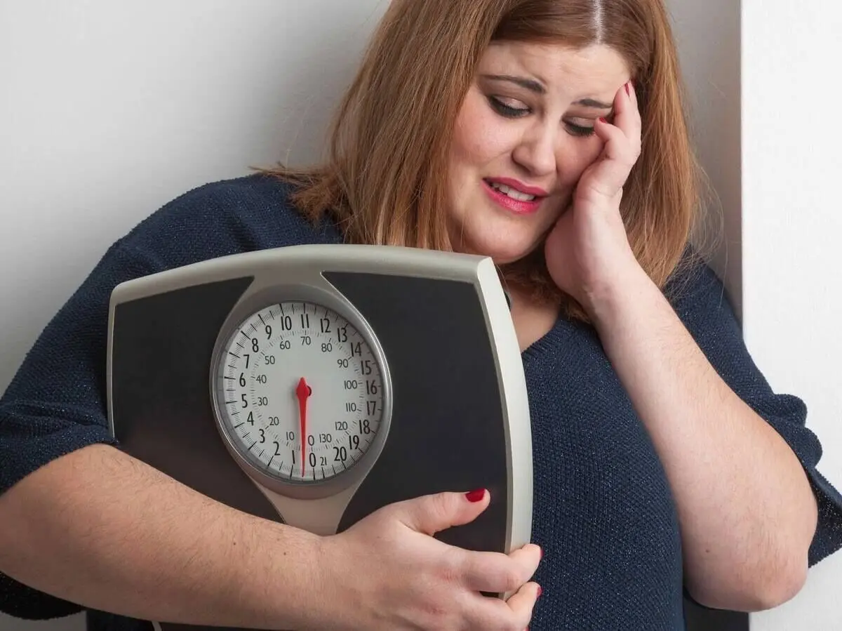 رابطه بین چاقی و افسردگی چگونه است؟