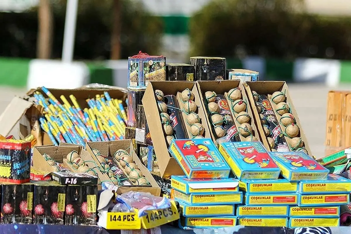 سلطه چینی‌ها بر بازار اقلام چهارشنبه سوری