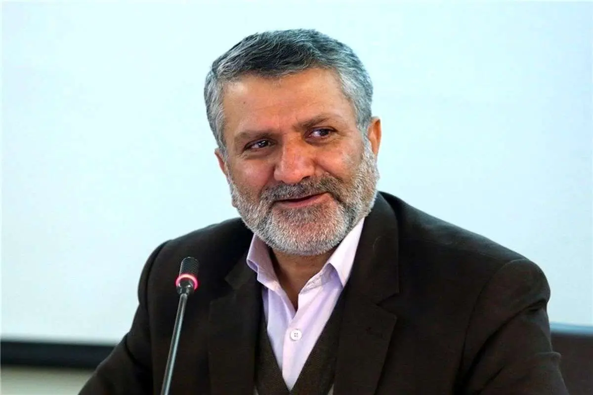 وزیر کار: صفی برای دریافت کالابرگ وجود ندارد؛ اگر بود عکس آن را برای من بفرستید