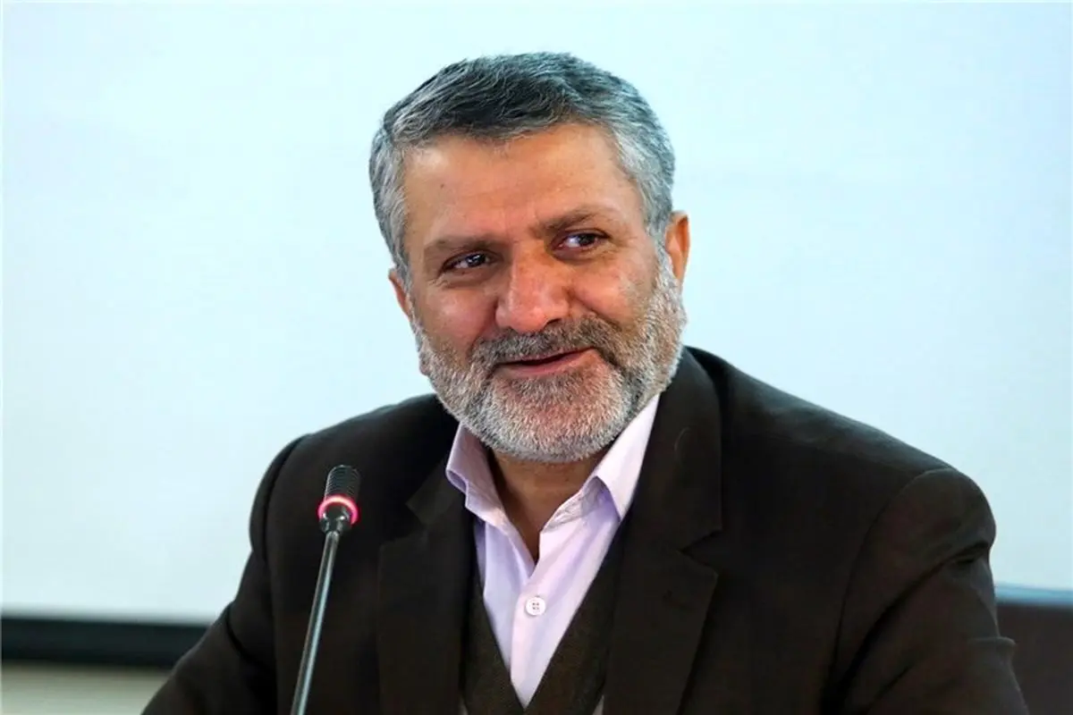 وزیر کار: صفی برای دریافت کالابرگ وجود ندارد؛ اگر بود عکس آن را برای من بفرستید