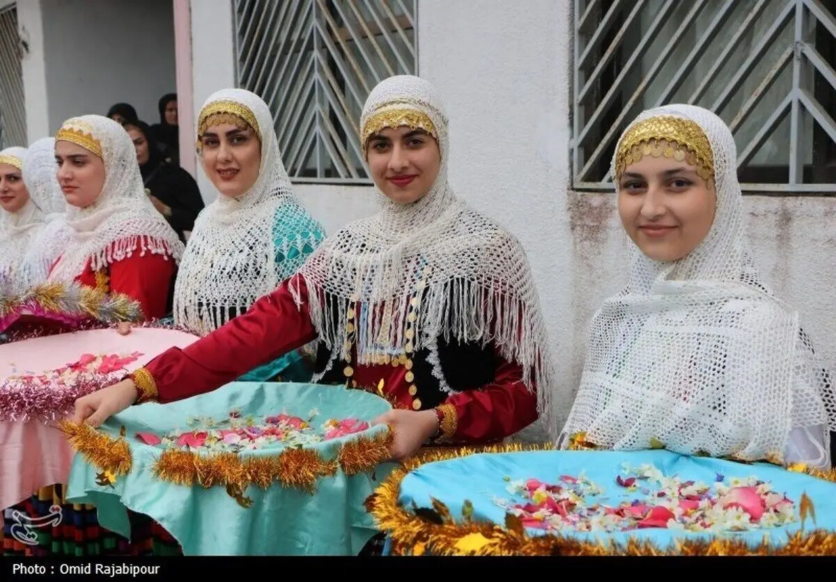 (تصاویر) آیین سنتی نوروزخوانی در گیلان