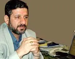 احمدی‌نژاد سعی دارد از کنار این مسایل بگذرد و پاسخ ندهد
