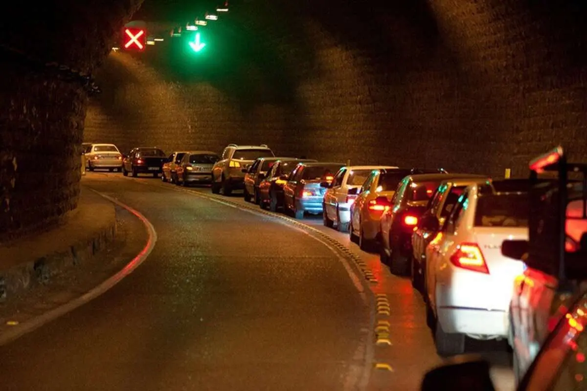 (ویدئو) خلاقیت مردم وقتی در ترافیک شمال گیر افتاده‌اند