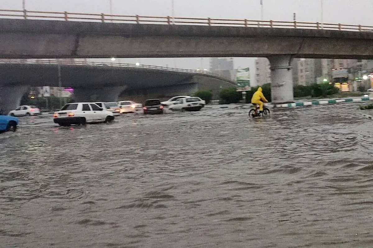 (ویدئو) آبگرفتگی خیابانهای اهواز