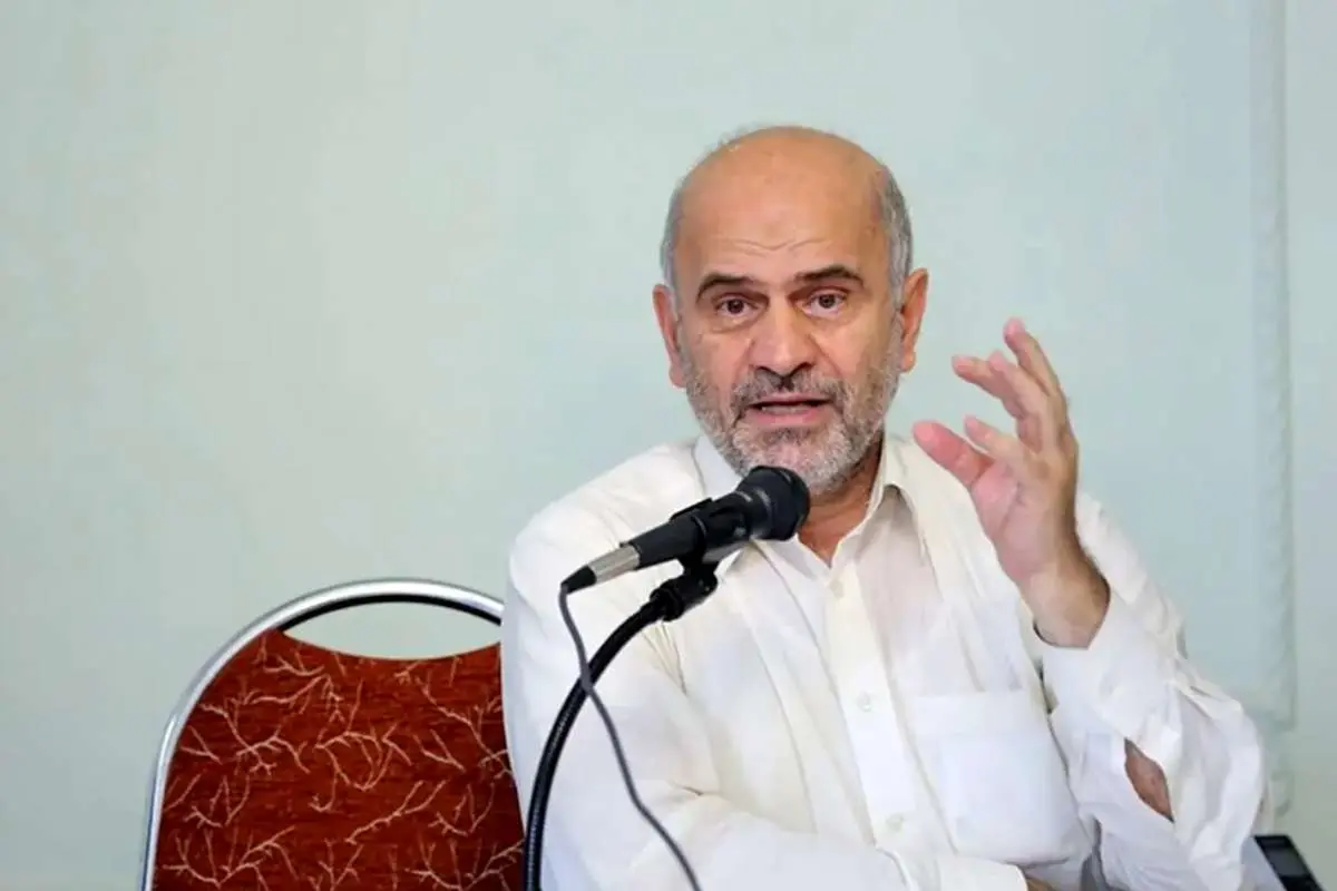 مومنی، اقتصاددان: خدا رحم کرده قیمت ارز را کنترل کردید!