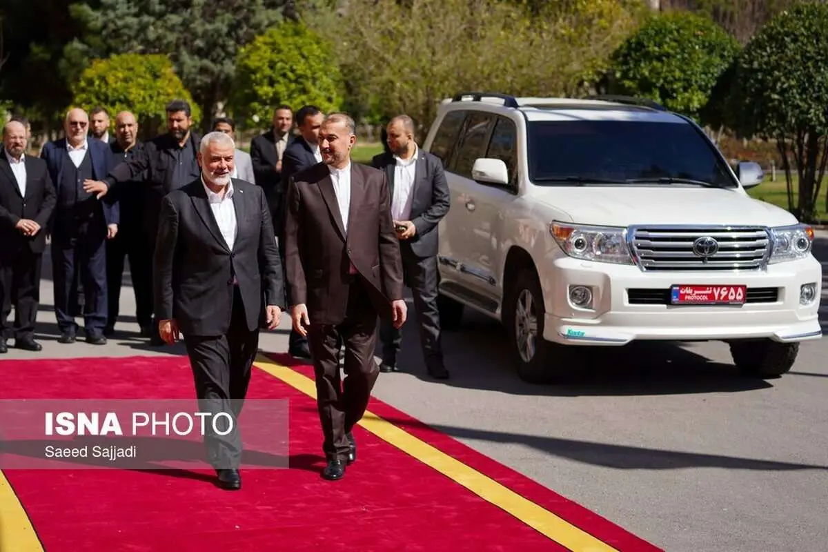 (تصاویر) فرش قرمز امیرعبداللهیان برای اسماعیل هنیه