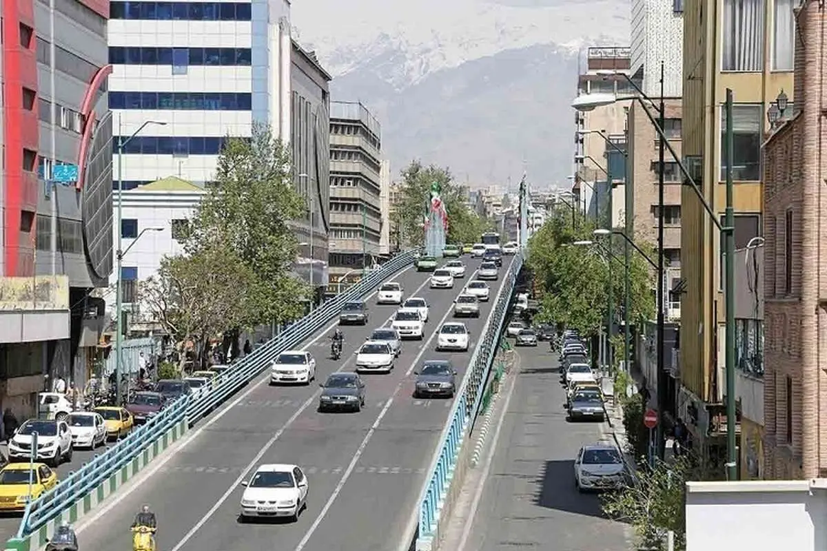 پل حافظ در تهران ماندنی شد