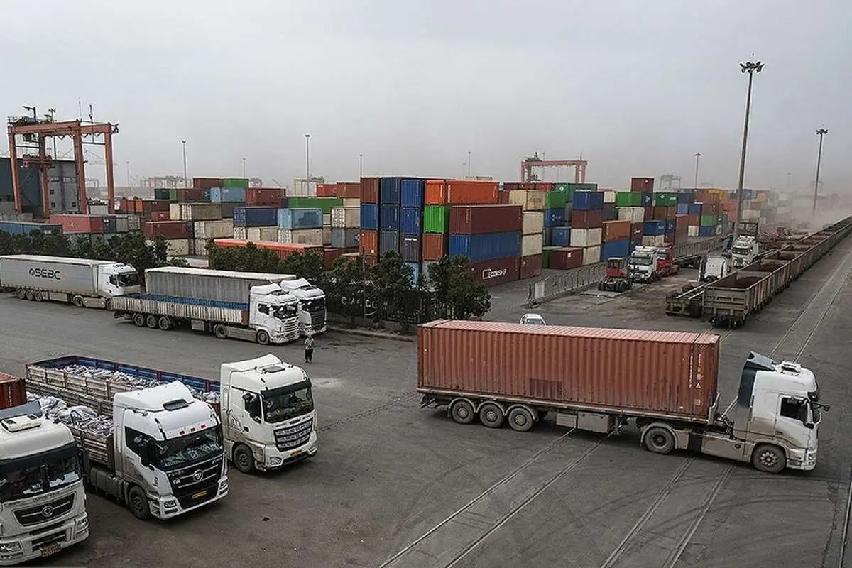 شوک مکانیسم ماشه به تجارت خارجی