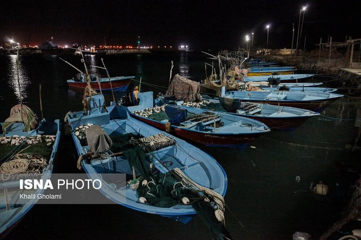 (تصاویر) گردشگران نوروزی در بندر سیراف