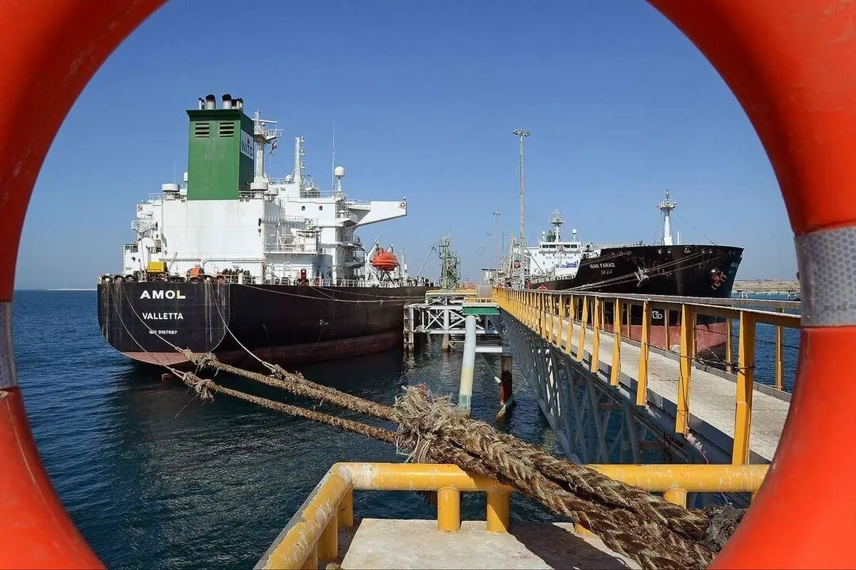 صادرات ۳۶ میلیارد دلاری نفت در سال ۱۴۰۲