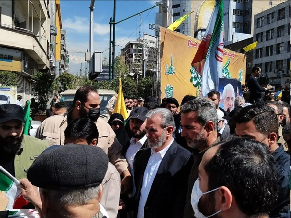 حضور سید مصطفی خامنه‌ای در راهپیمایی روز قدس