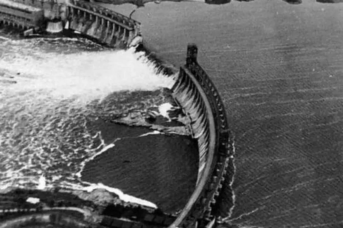 (ویدیو) شکستن سد اورسک در روسیه؛ بیش از ۳ هزار نفر تخلیه شدند