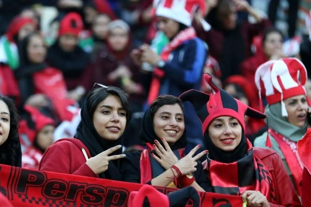 زنان تراکتوری مجوز ورود گرفتند