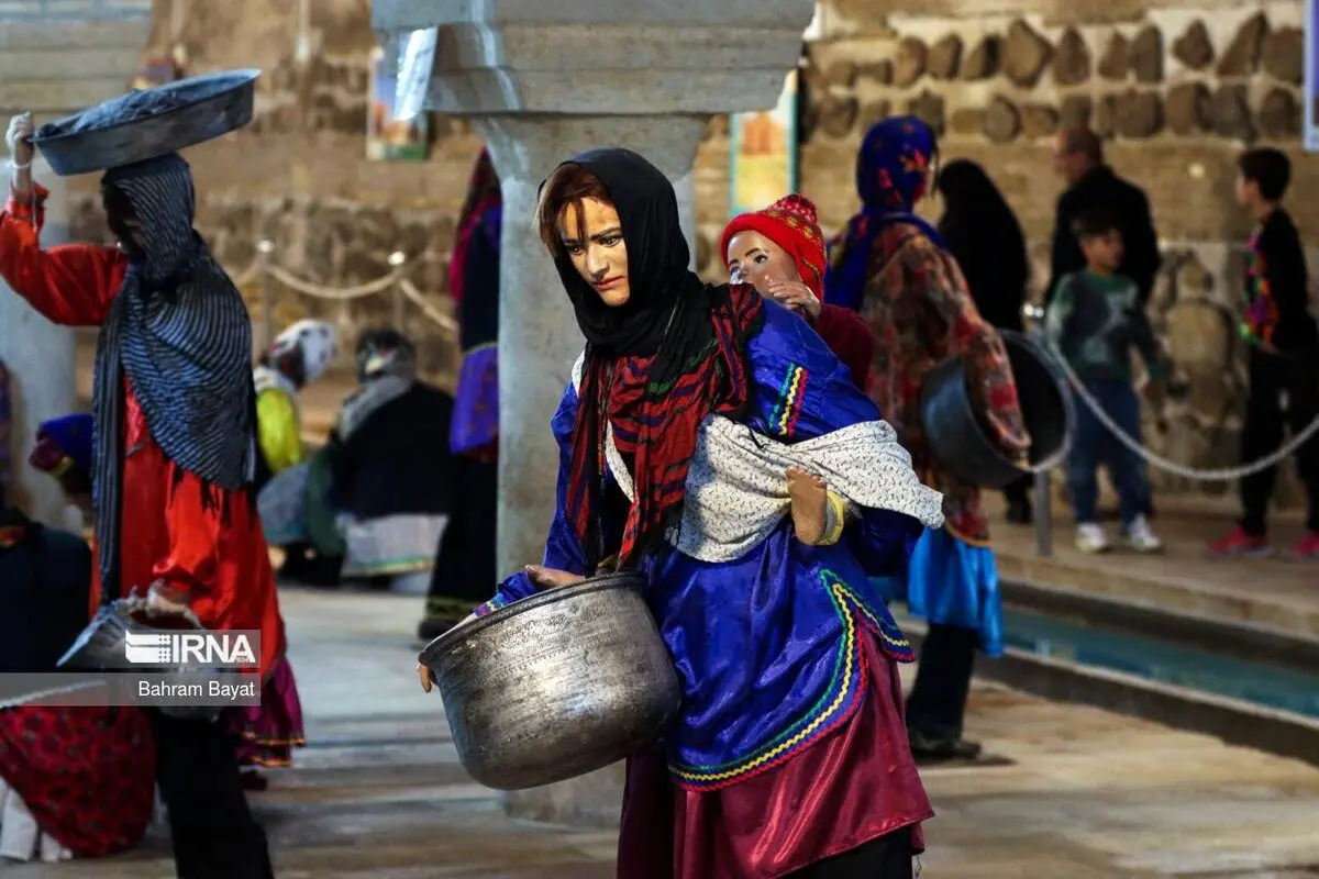 (تصاویر) گردشگران نوروزی در رختشویخانه زنجان