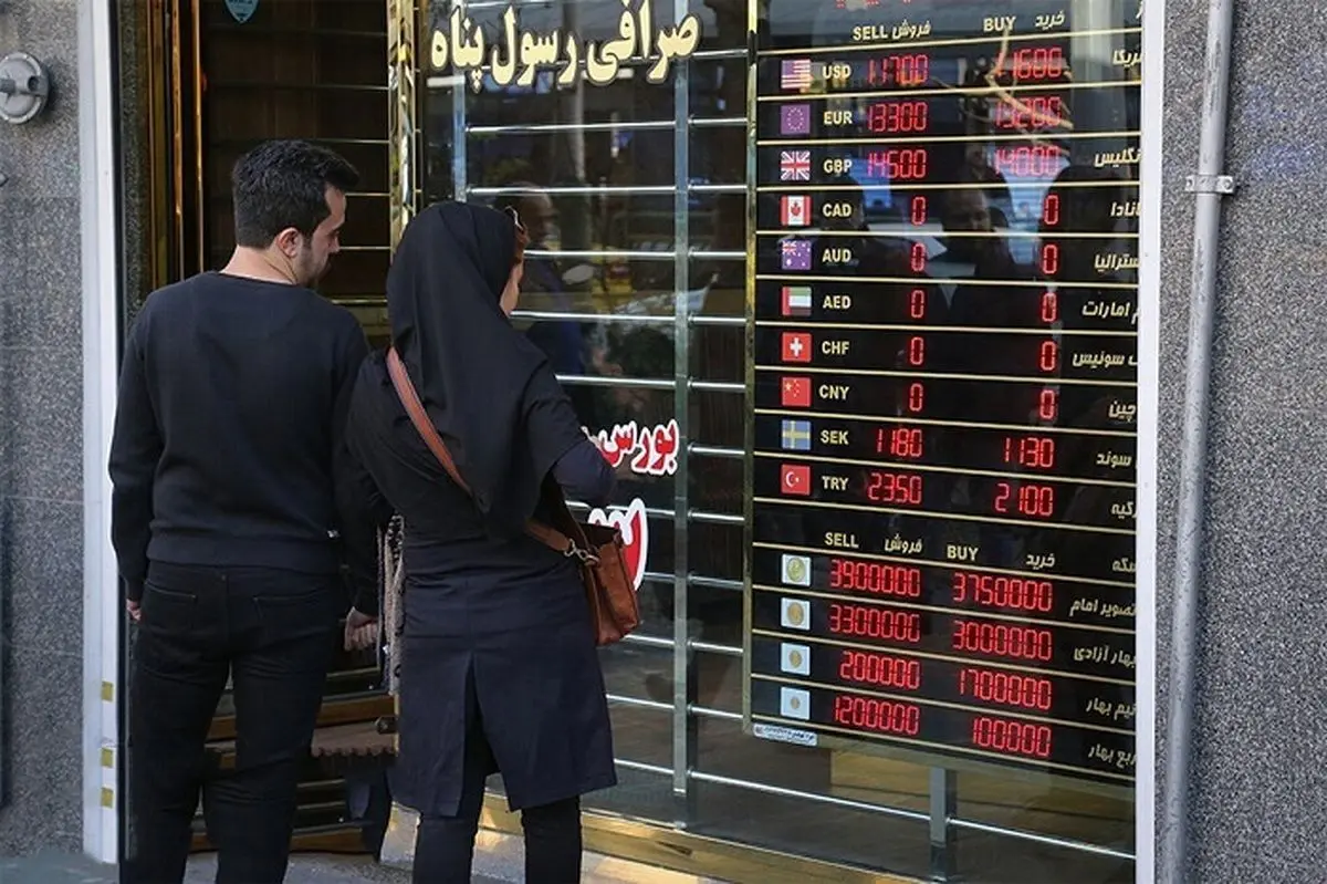 قیمت دلار، سکه، طلا و یورو یکشنبه ۱۹ فروردین ۱۴۰۳؛ سکه حوالی مرز ۴۵ میلیون فروخته شد