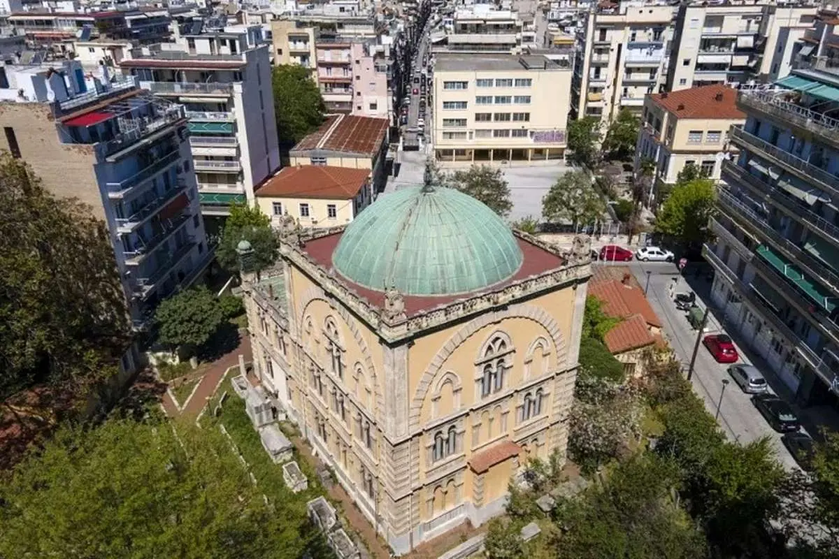 (ویدئو) اقامه نماز در مسجد تاریخی یونان پس از صد سال