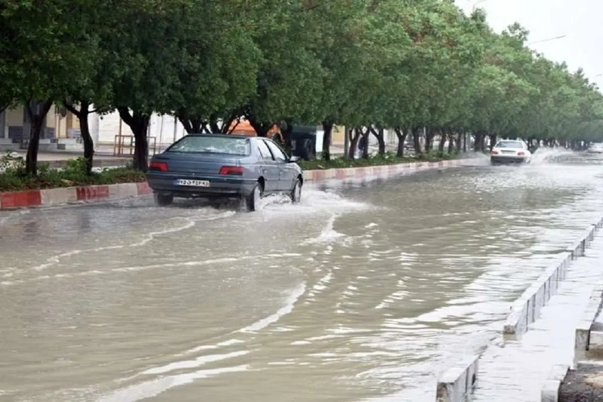 سیلاب‌ها در مسیر جنوب ایران؛ مدارس اين استان‌ها تعطیل شد