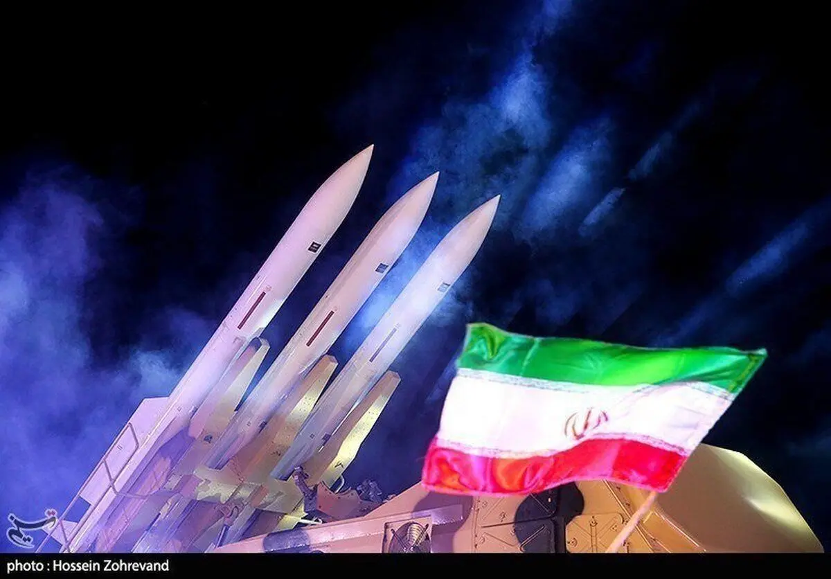 عکس یادگاری مردم با شکارچی پهپاد آمریکایی