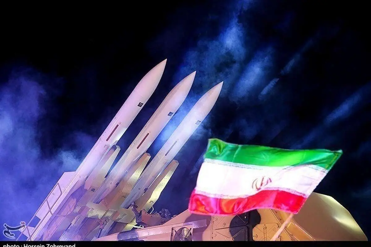 عکس یادگاری مردم با شکارچی پهپاد آمریکایی