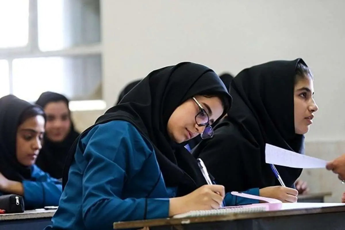 شرایط استفاده دانش‌آموزان از "تک‌ماده"