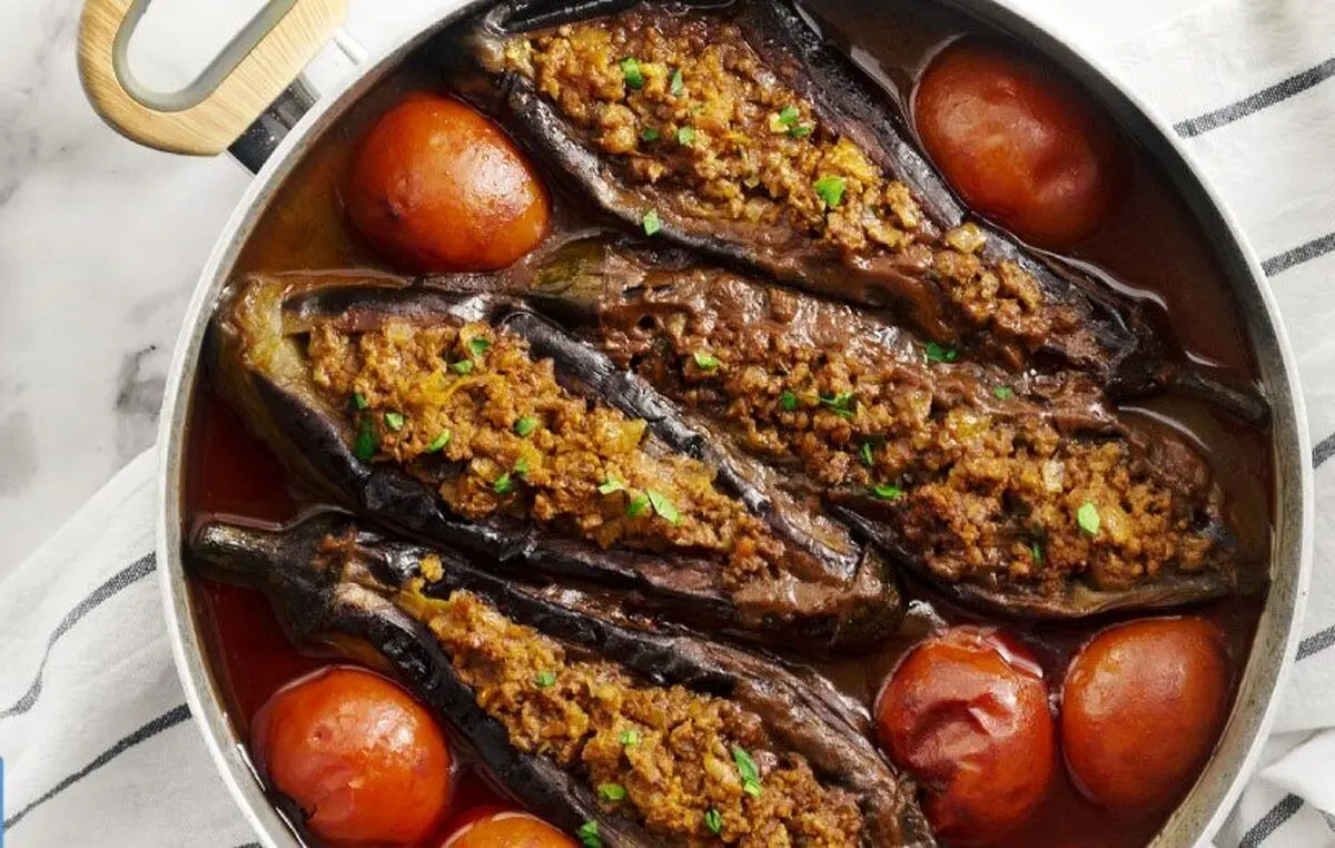 بادمجان شکم‌پر را با این روش خوشمزه درست کنید