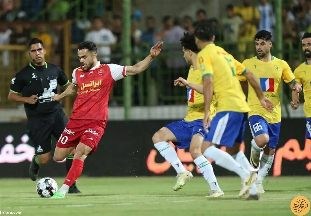 پنالتی پرسپولیس مقابل صنعت نفت درست بود؟ 