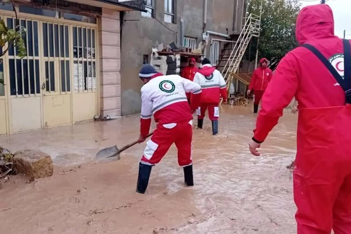 ۱۰هزار حادثه‌دیده در پی سیل و آبگرفتگی استان‌های جنوبی کشور