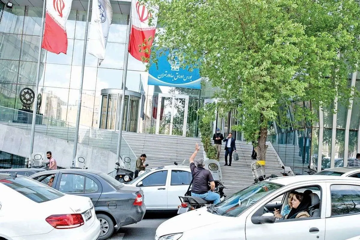 سوت پایان ابهام، آغاز رشد بورس؟