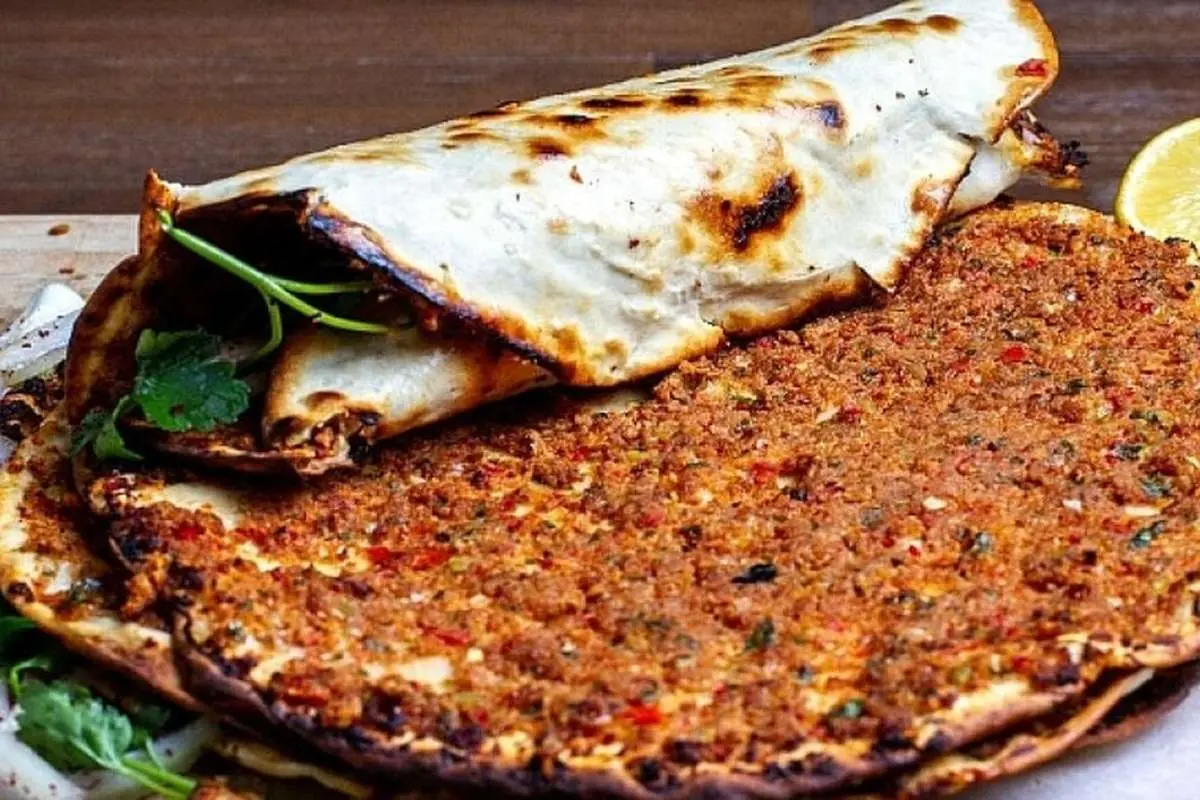 طرز تهیه کباب لاهماجون، خوشمزهترین کباب ترکی