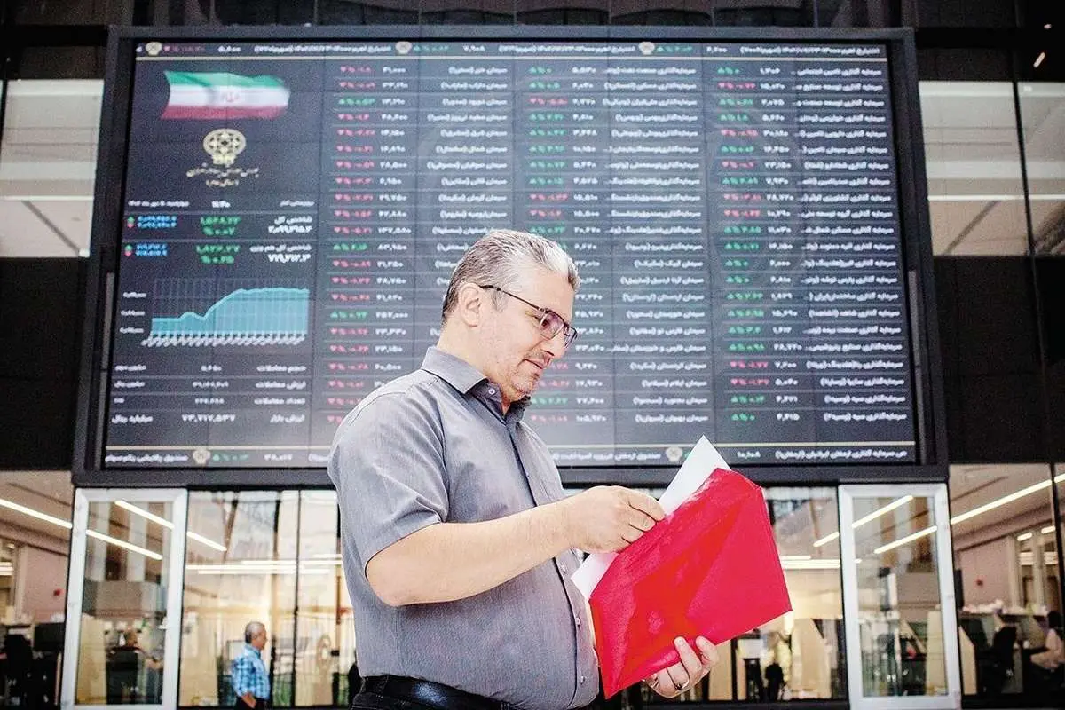 ریزش سنگین بورس در فروردین رقم خورد