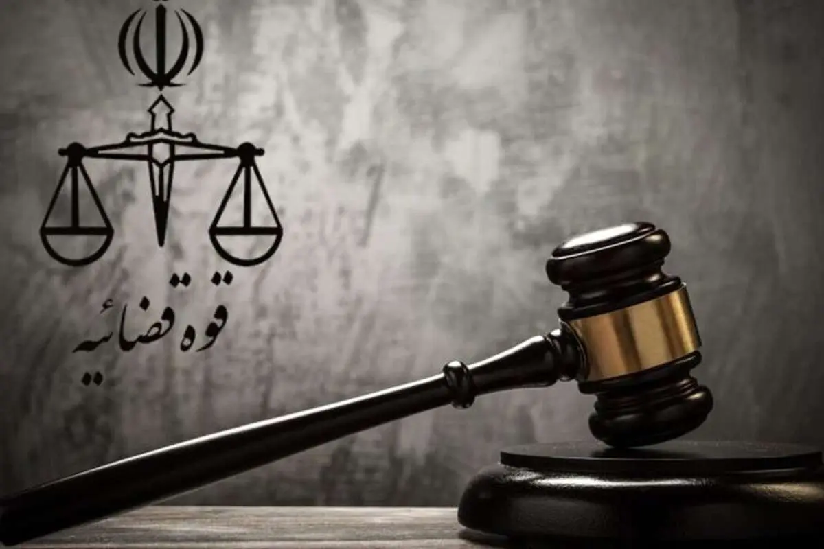 دادستانی تهران علیه روزنامه اعتماد و عباس عبدی اعلام جرم کرد