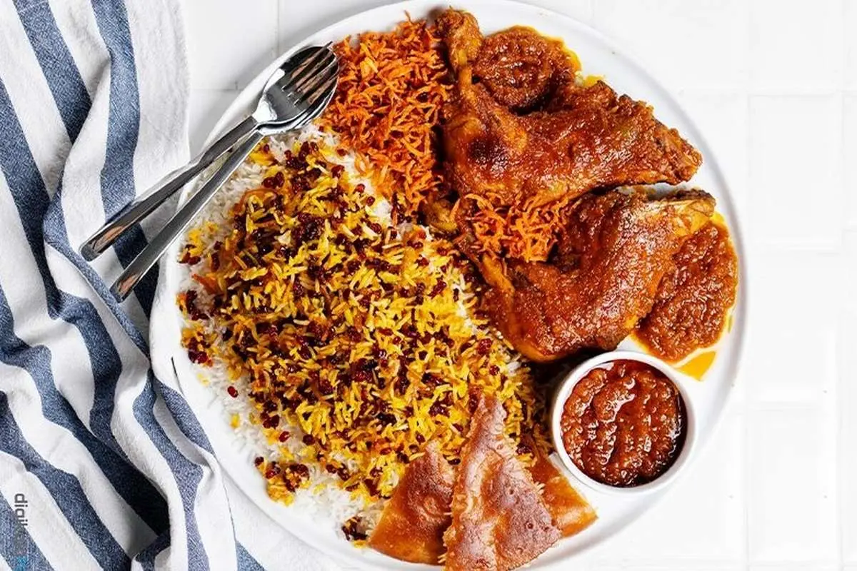 آموزش روز اول، طرز تهیه مرغ خوشمزه با کشمش و زرشک