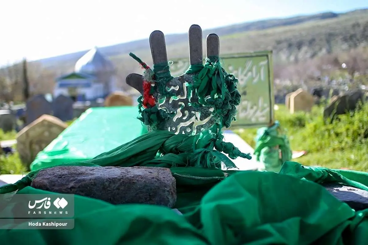 (تصاویر) عجیبترین گورستان ایران