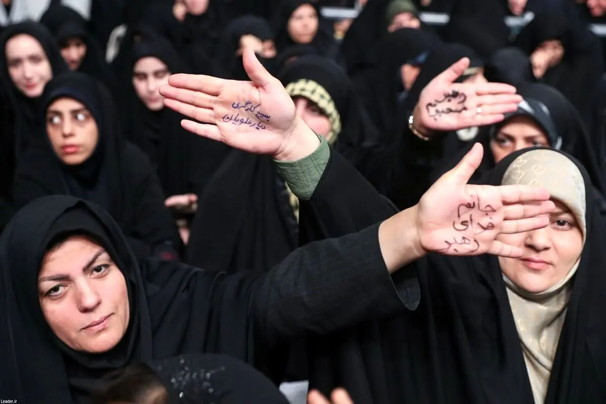 (تصاویر) دیدار کارگران با رهبر انقلاب