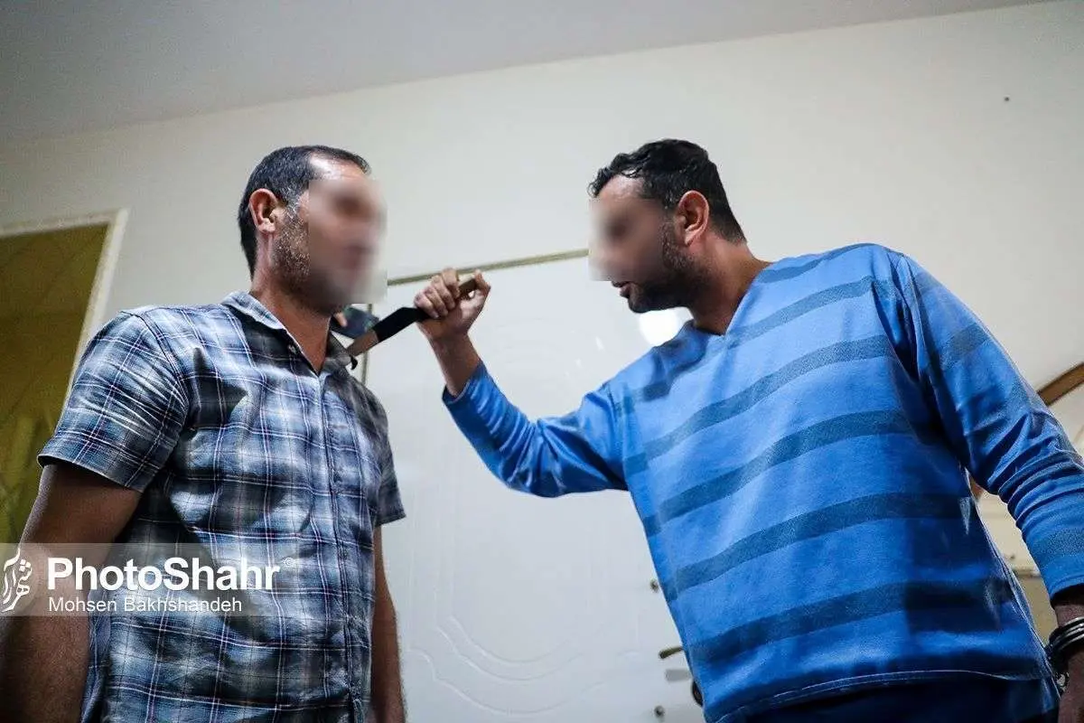 (تصاویر) بازسازی صحنه قتل در خیابان مطهری مشهد