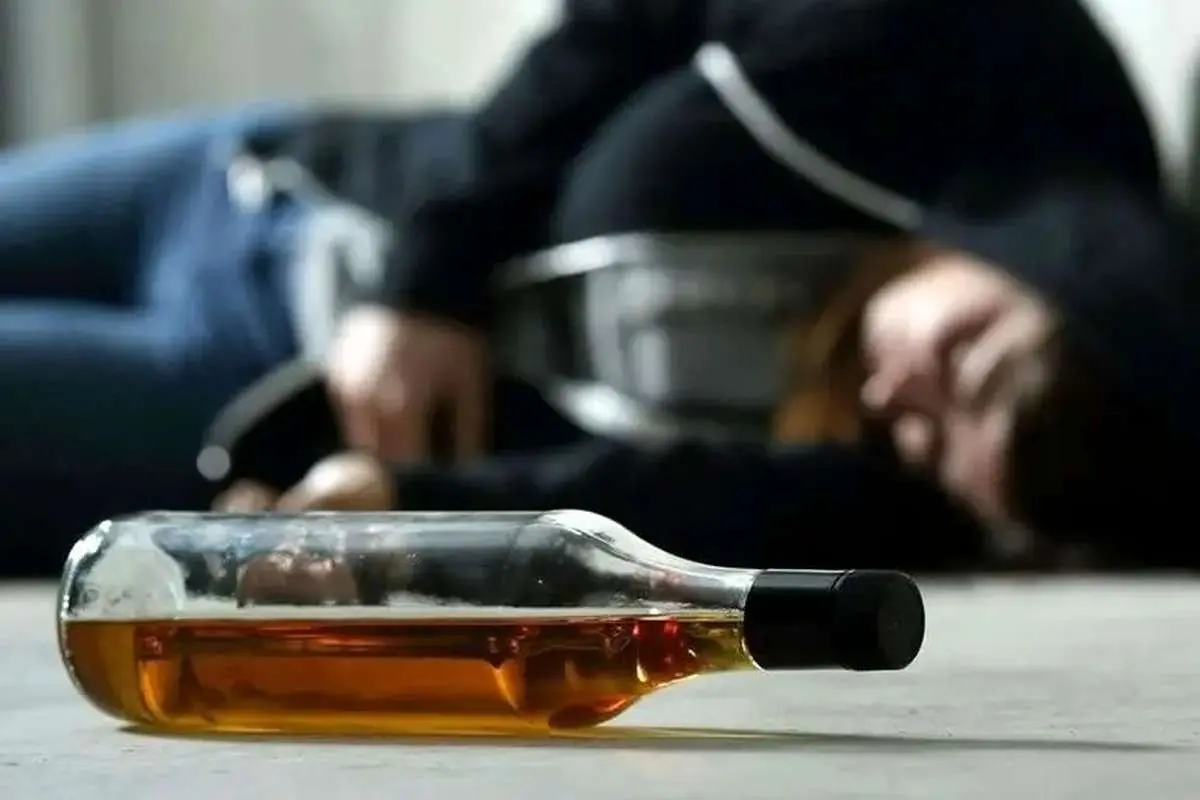 ماجرای مسمومیت پزشکان با مشروبات الکلی تقلبی