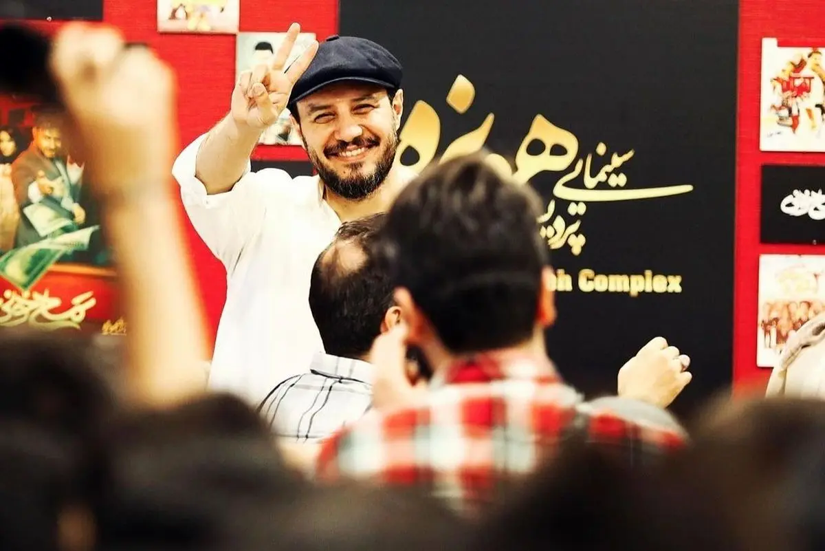 (تصاویر) استقبال پرشور از جواد عزتی و الناز حبیبی در مشهد